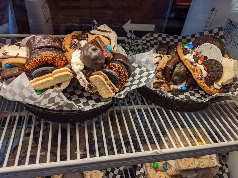 Fresh-Made Desserts That Steal the Show