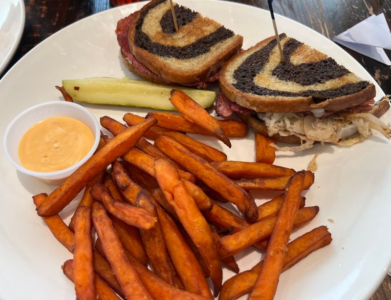 Sweet Potato Fries With a Loyal Following