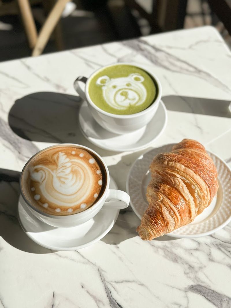 13 Nevada Casino Cafes Where Regulars Keep Ordering The Same Thing 6 Le Cafe Central - Las Vegas, Nevada