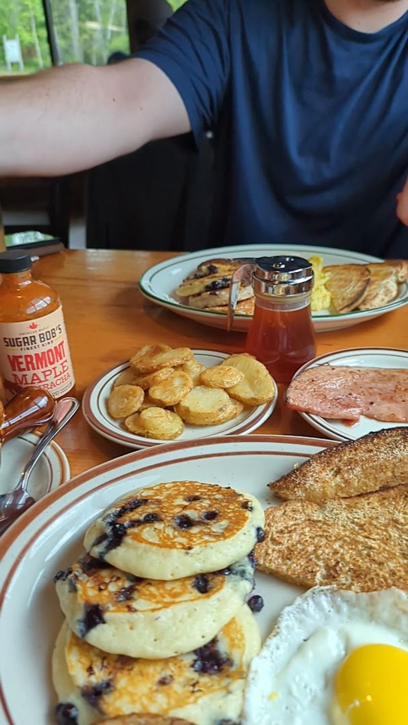 Polly's Pancake Parlor - Sugar Hill, New Hampshire