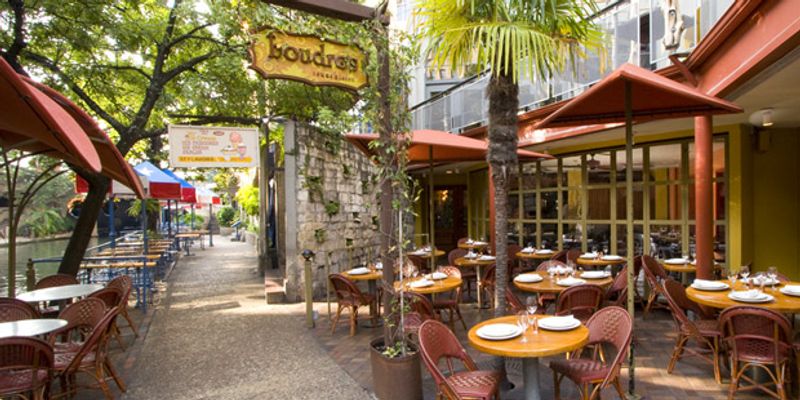 13 Texas Patio Restaurants With Views Worth Staying For 12 Boudro's on the Riverwalk - San Antonio, Texas