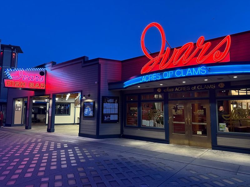 The Storied Restaurants in America Everyone Should Visit, State by State 47 Ivar's Acres of Clams - Seattle, Washington