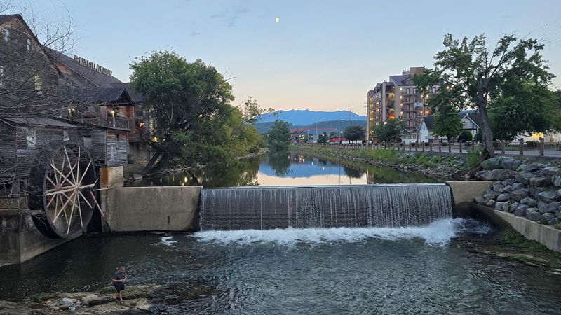 The Old Mill Restaurant - Pigeon Forge, Tennessee