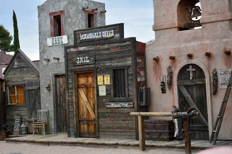 This Historic Arizona Town Looks Straight Out of a Western Film 3 Boothill Graveyard