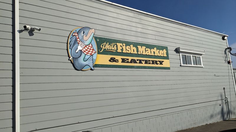 Phil's Fish Market & Eatery - Castroville, California