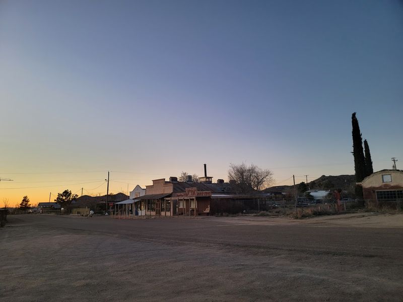 Desert Wildlife and Stargazing Opportunities