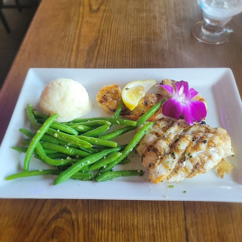 This old-school Florida seafood spot is where locals go when they want the freshest catch without the hype 9 Grouper Dishes That Remind You Why Florida Fish Is Special