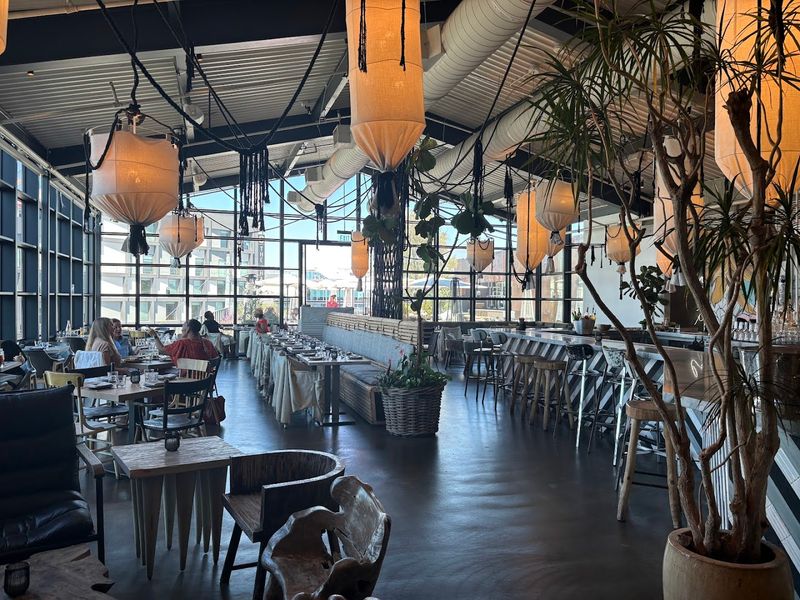 7 California rooftop bars where one drink usually turns into the whole evening 8 Margot - Culver City, California