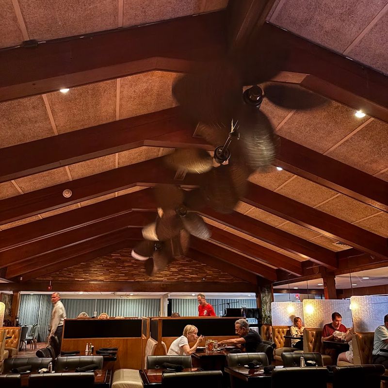 This Small-Town Florida Restaurant Is Known for Its Incredible Steaks 7 Live Piano Music That Sets the Mood