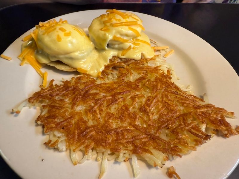 Sam's Eggs Benedict Worth Writing Home About