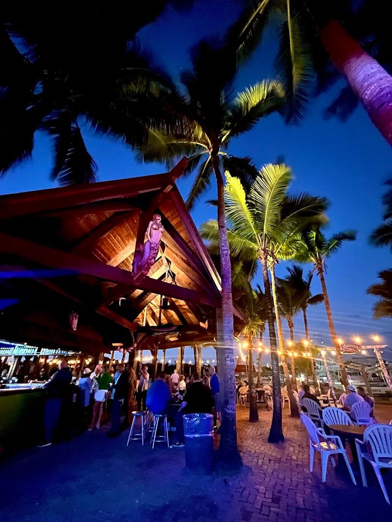 The Laid-Back Open-Air Atmosphere