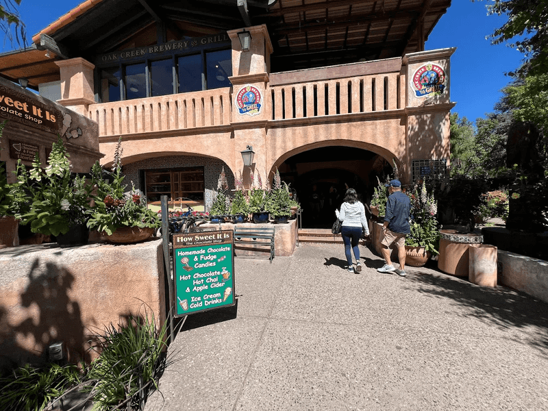 Tlaquepaque Arts and Dining Village