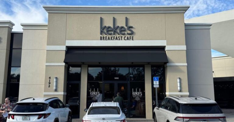 This Florida café is small, simple, and somehow always completely full