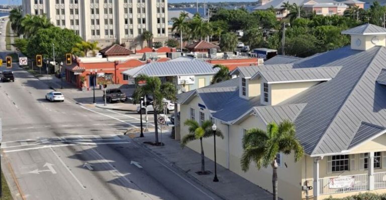 This Florida small town is winning over retirees with quiet streets, waterfront views, and year-round sunshine