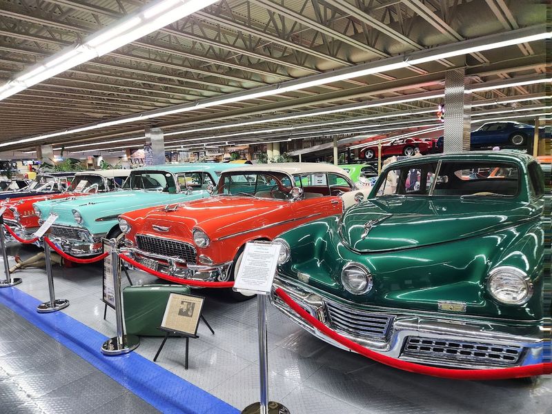 This Hidden Florida Car Museum Features More Than 160 Vintage Vehicles 2 The Jaw-Dropping Collection of Over 160 Vintage Vehicles