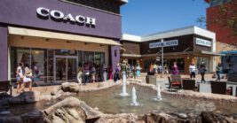 This Huge Outlet Mall in Arizona Is a Shopping Trip You Shouldn’t Miss