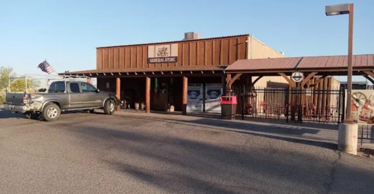 This Old-Time Country Store in Arizona Feels Like Stepping Into the Past