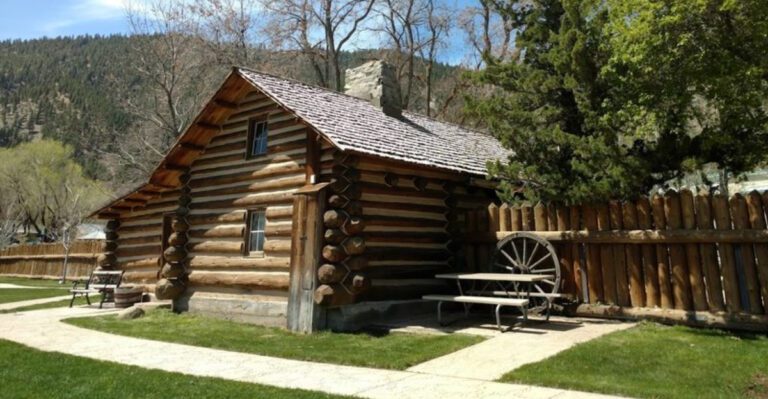 This Quiet Nevada Town Is Perfect for Getting Away From It All