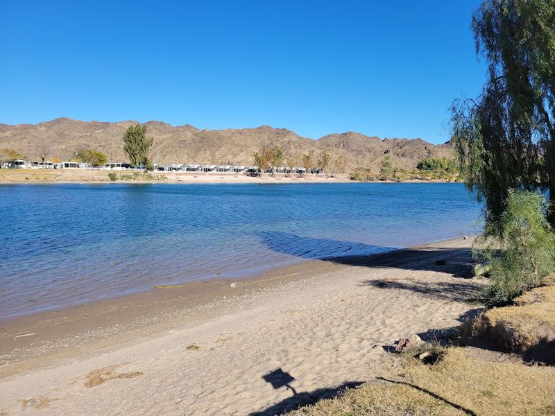 Colorado River Frontage That Feels Like a Private Beach