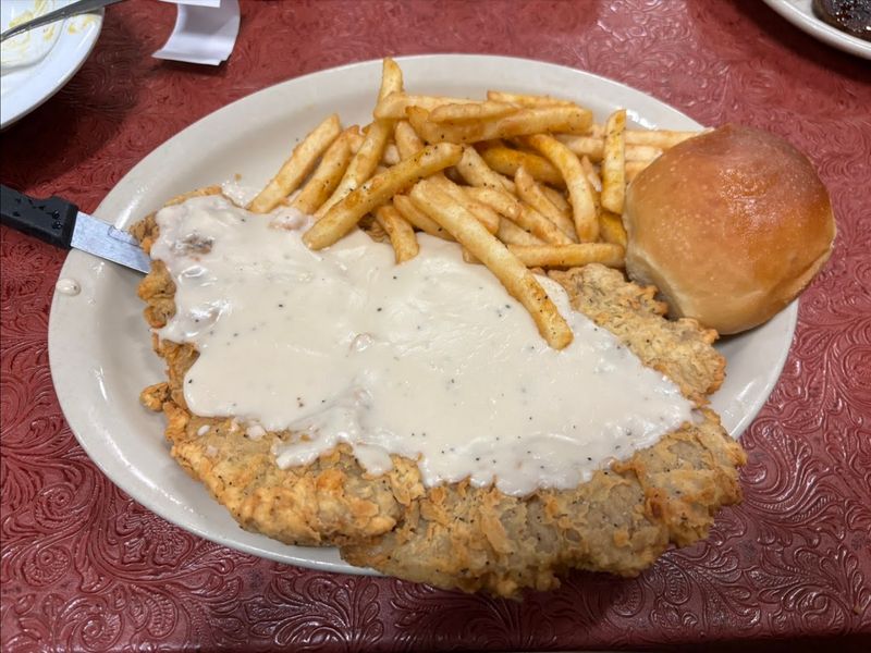 This Texas Restaurant Serves Fried Chicken That's Almost Too Good 2 The Famous Chicken Fried Steak That Started It All