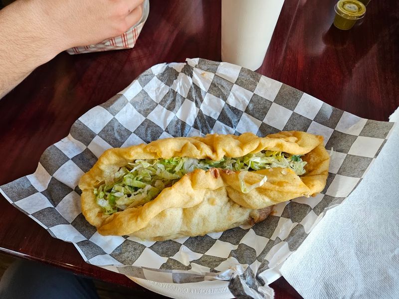 This Unpretentious Arizona Café Is Famous for Its Legendary Fry Bread 2 The Magic of the Fry Bread Itself