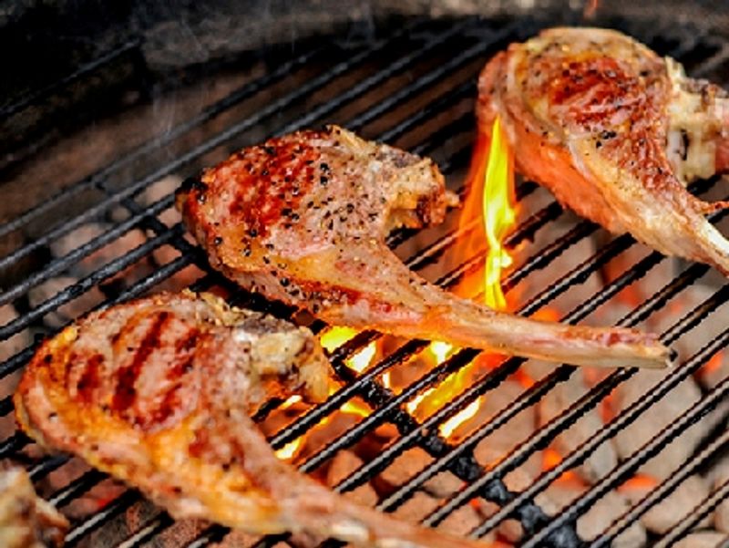 Lamb Chops That Are Rich and Full of Flavor