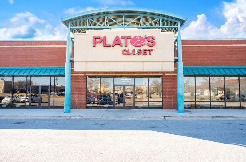 Plato's Closet - Chattanooga