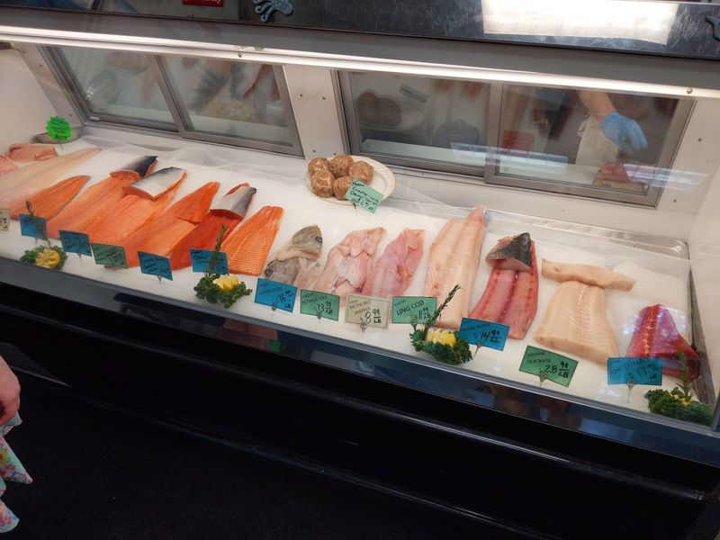 11 Nevada Seafood Restaurants That Surprise People In The Desert 12 Sparks Marina Seafood - Sparks, Nevada