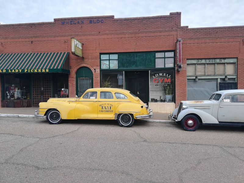 This Arizona Ghost Town Is Filled With Hundreds of Well-Preserved Vintage Cars 5 A Walking Tour You Won't Forget
