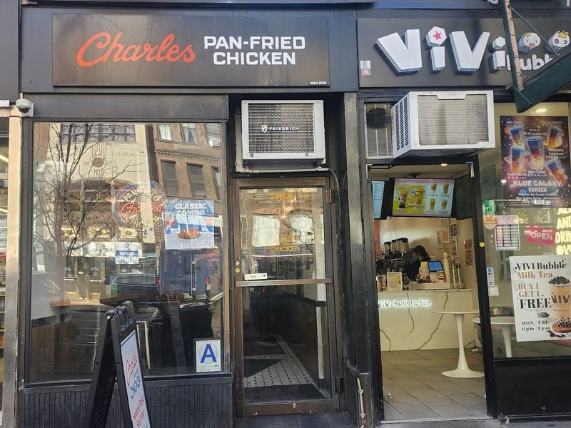 How to Plan Your Visit to Charles Pan-Fried Chicken