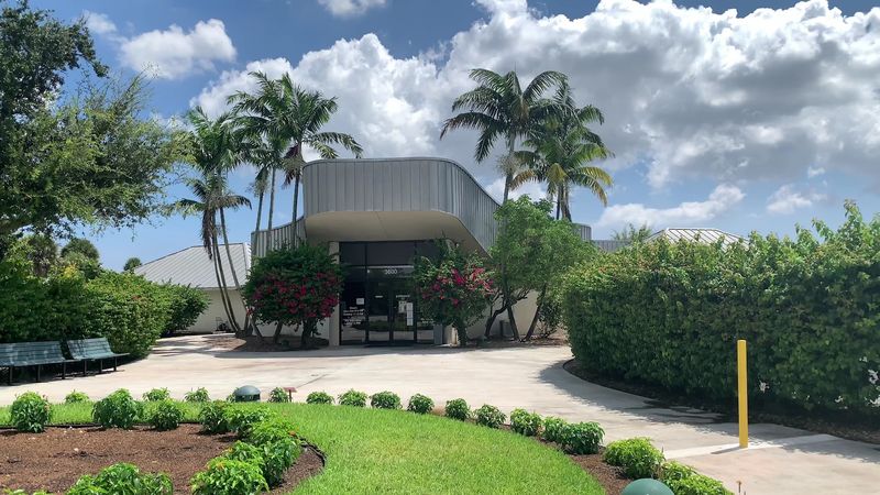 The World's Largest Butterfly Park Is This 10-Acre Conservatory in Florida 9 A Gift Shop and Flower Shop Worth Browsing
