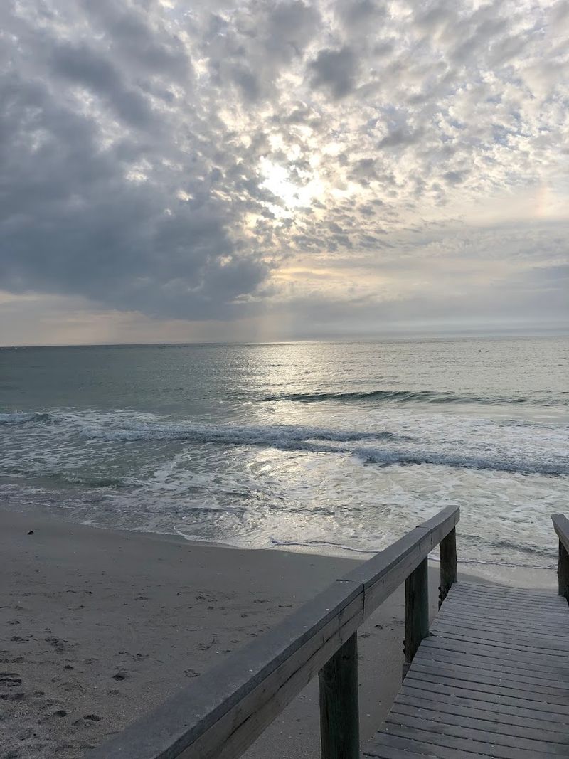 The Florida spot locals love when they want a break from crowds, traffic, and noise 12 Kayaking and Paddleboarding: Explore at Your Own Speed