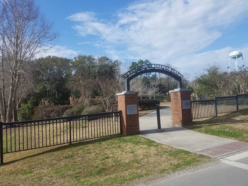 This Florida beach town has the kind of charm people wish the rest of the country still had 4 Chapman Botanical Garden, a Hidden Green Gem