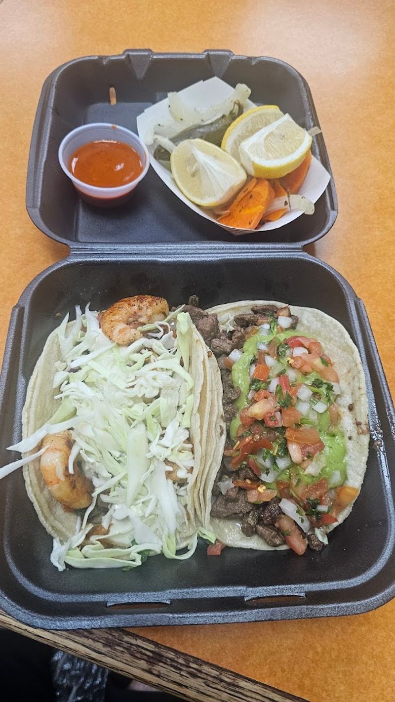 10 Arizona Late-Night Eats Locals Count On When the Night Runs Longer Than Expected 2 Filiberto's - Phoenix, Arizona