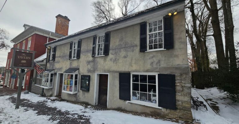11 Virginia taverns where the old-school charm is part of the meal