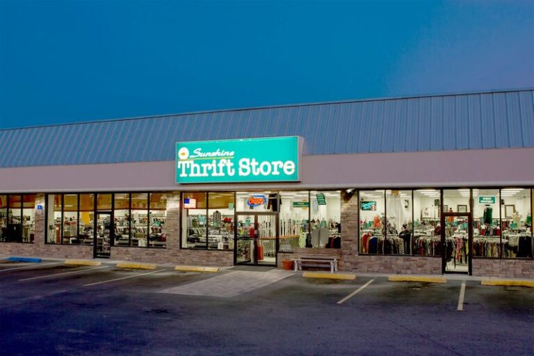 14 huge secondhand stores in Florida perfect for thrifting lovers