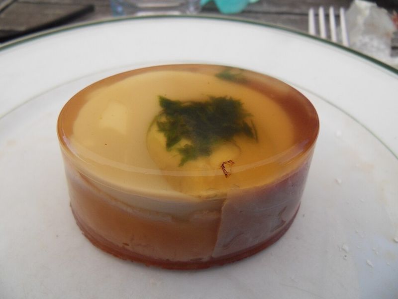 Aspic dish