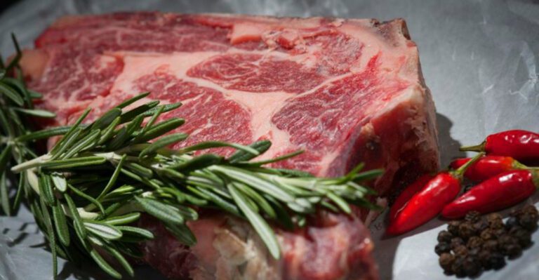 19 Foods That Make People Suddenly Get Weirdly Moral About Eating