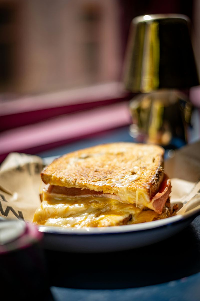 Grilled cheese sandwich