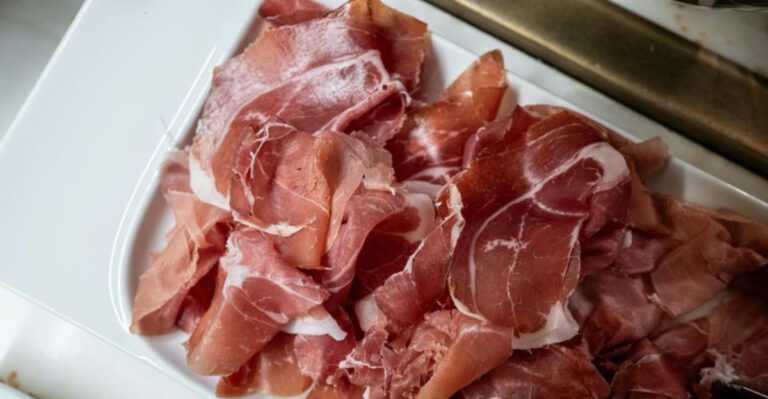 23 Foods Americans Still Eat All the Time – Even When They Know They Should Cut Back