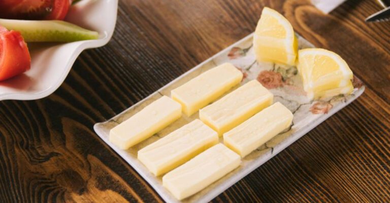 23 Foods People Over 50 Still Eat Regularly – Even as Nutrition Advice Keeps Changing