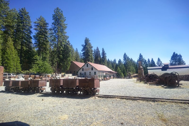 This California mountain town is winning over retirees with fresh air, slower days, and postcard views 11 Rich Gold Rush History That Makes Every Walk a Discovery