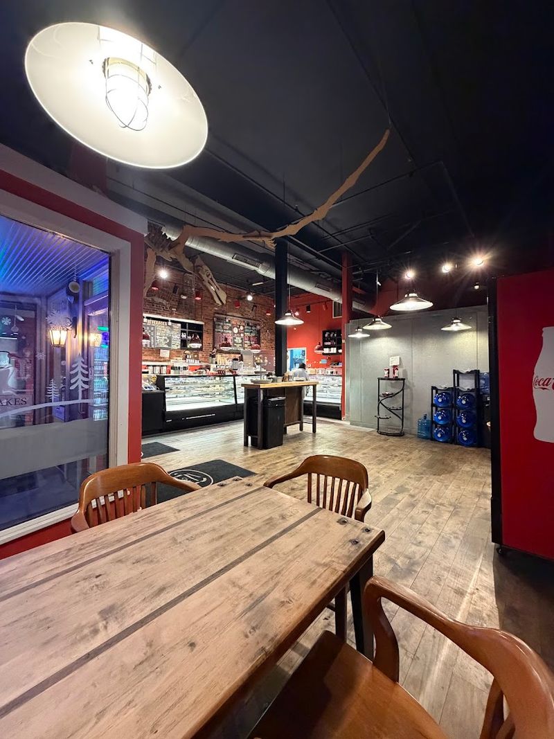 A Cozy Cafe Atmosphere That Invites You to Stay a While