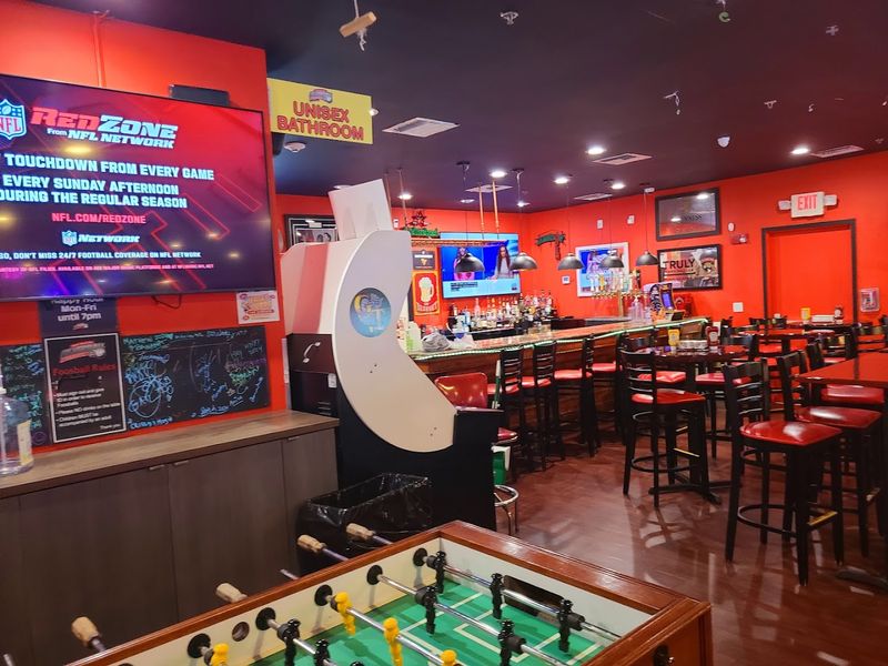 Food, Drinks, and Arcade Breaks Under One Roof