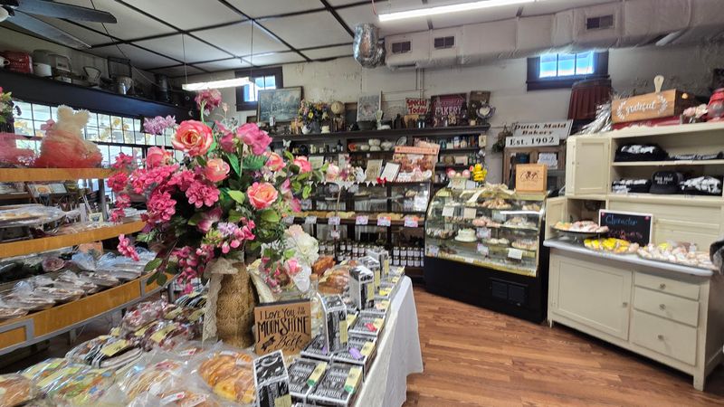 The Breakfast Bar That Keeps People Talking