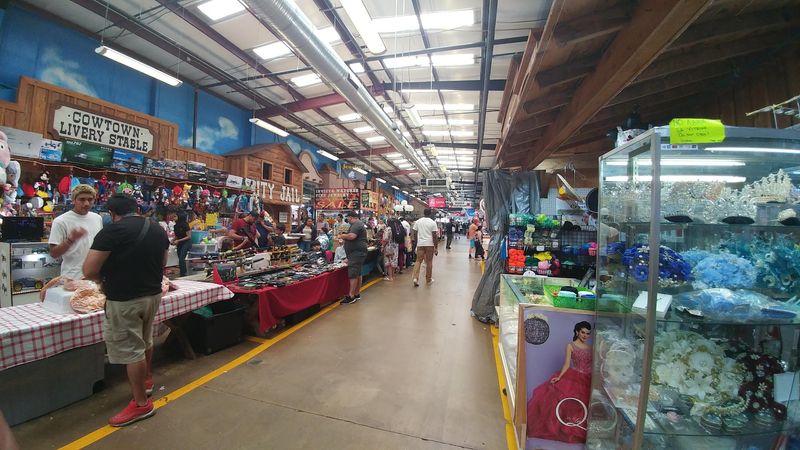 A Market So Big It Has Its Own Street Addresses