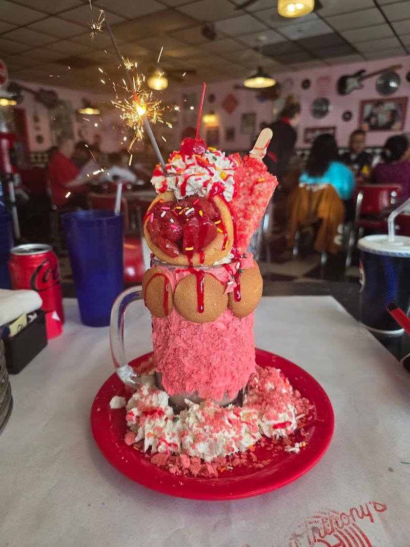 Extravagant Desserts With Sparklers and Surprises