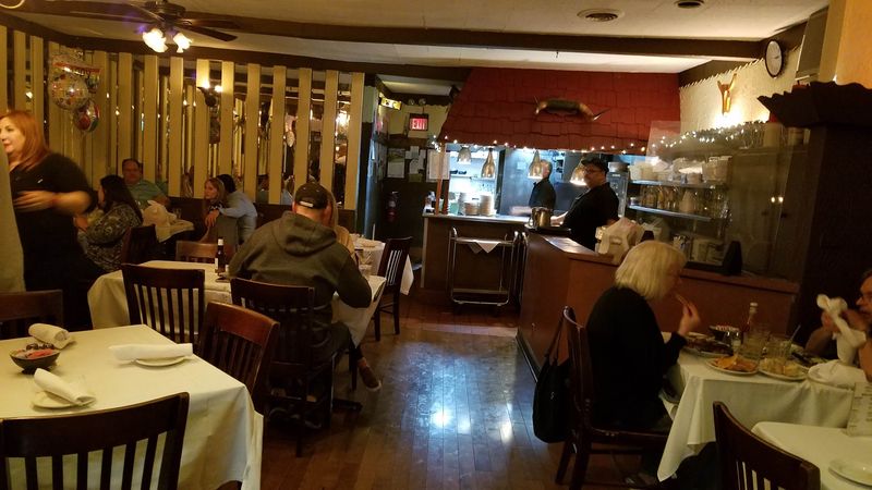 This Illinois Restaurant Is Known For Its Incredible French Onion Soup 12 Warm Service That Feels Personal