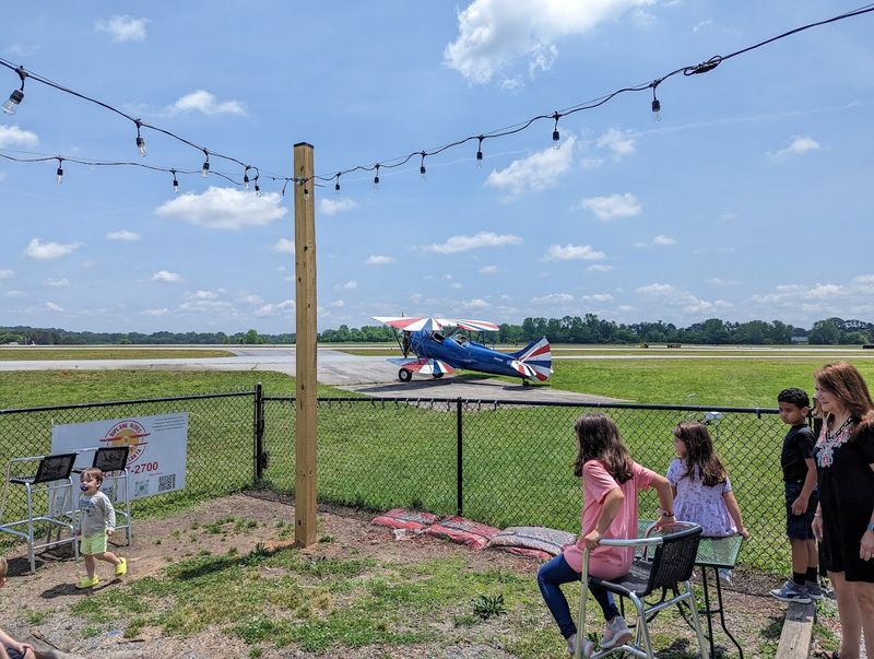 Watching Real Planes Land While You Eat