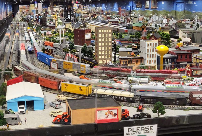 Visiting Middlefield Adds a Charming Small-Town Experience